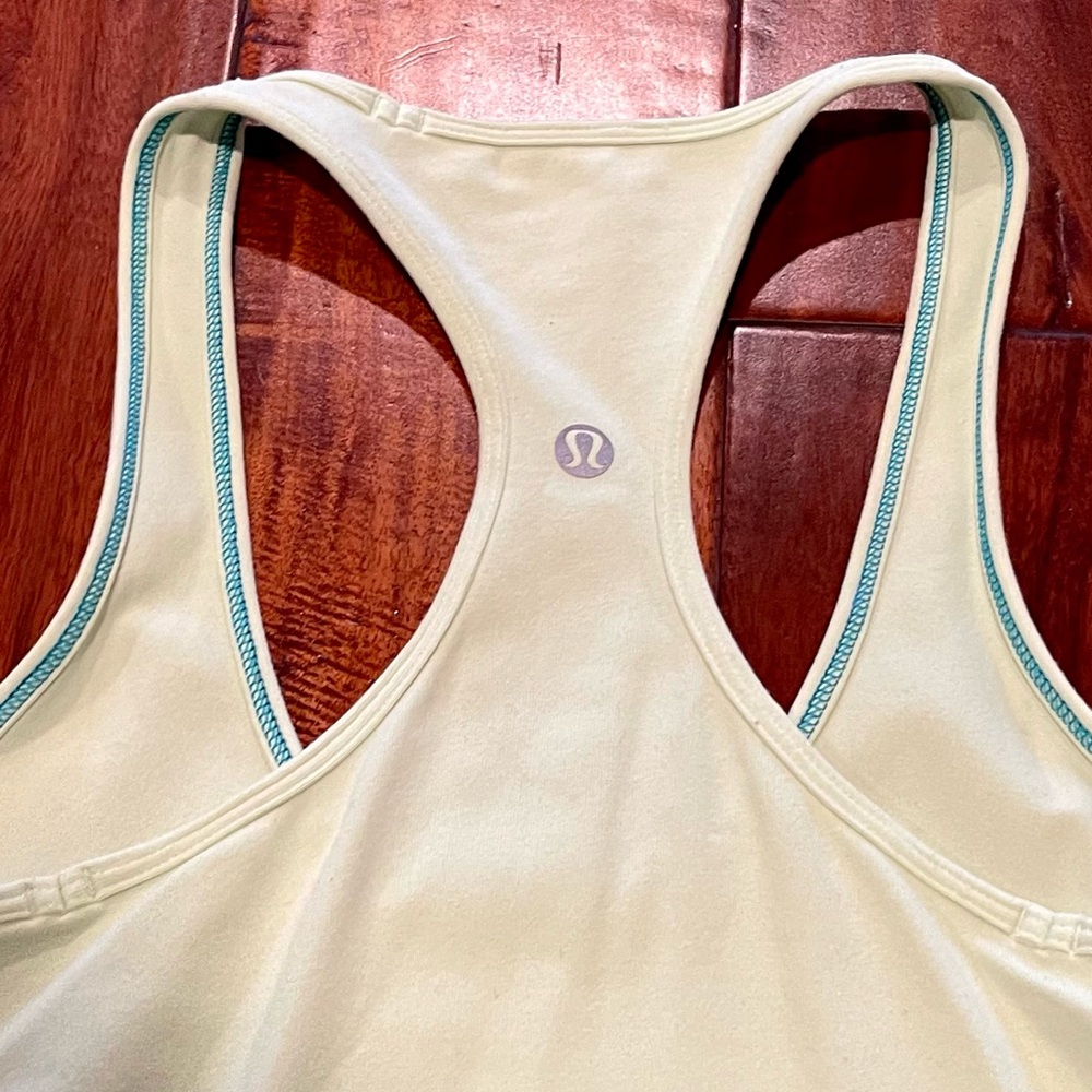 Lululemon Cool Racerback Size 6